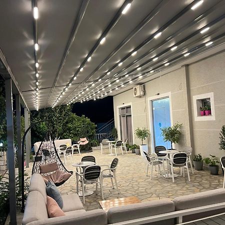 Hotel Lidi Sarandë Eksteriør bilde