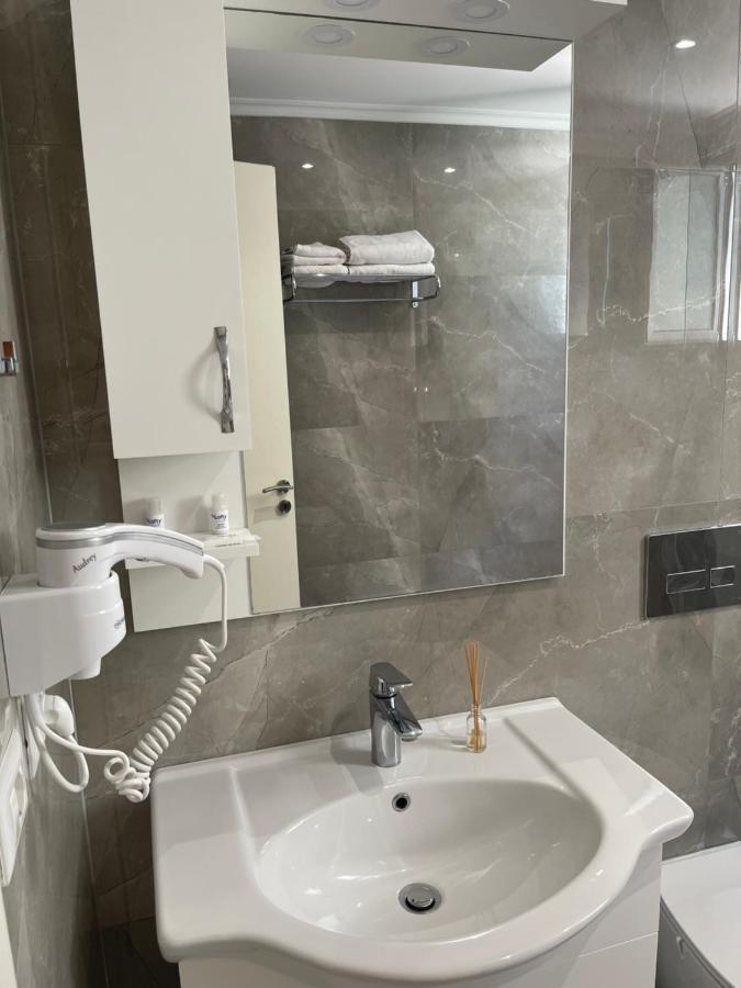 Hotel Lidi Sarandë Eksteriør bilde